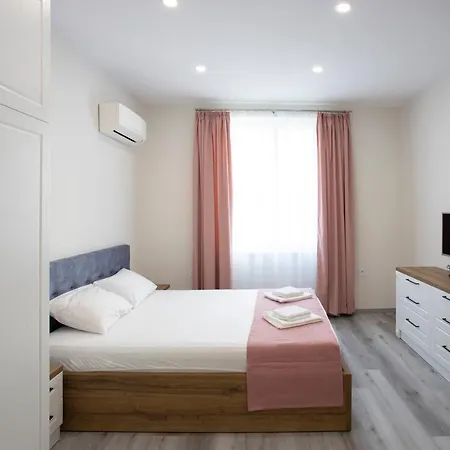 за гости стела Apartament Burgas